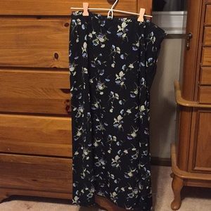 Kathie Lee Women’s Skirt